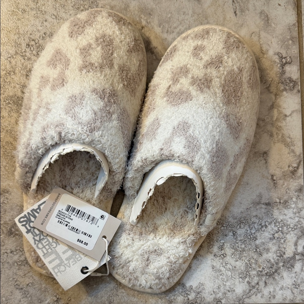 Barefoot Dreams Cream and Tan Slippers